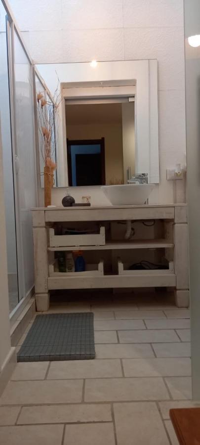 Apartamento La Casa Di Stefania Porto Pino Exterior foto