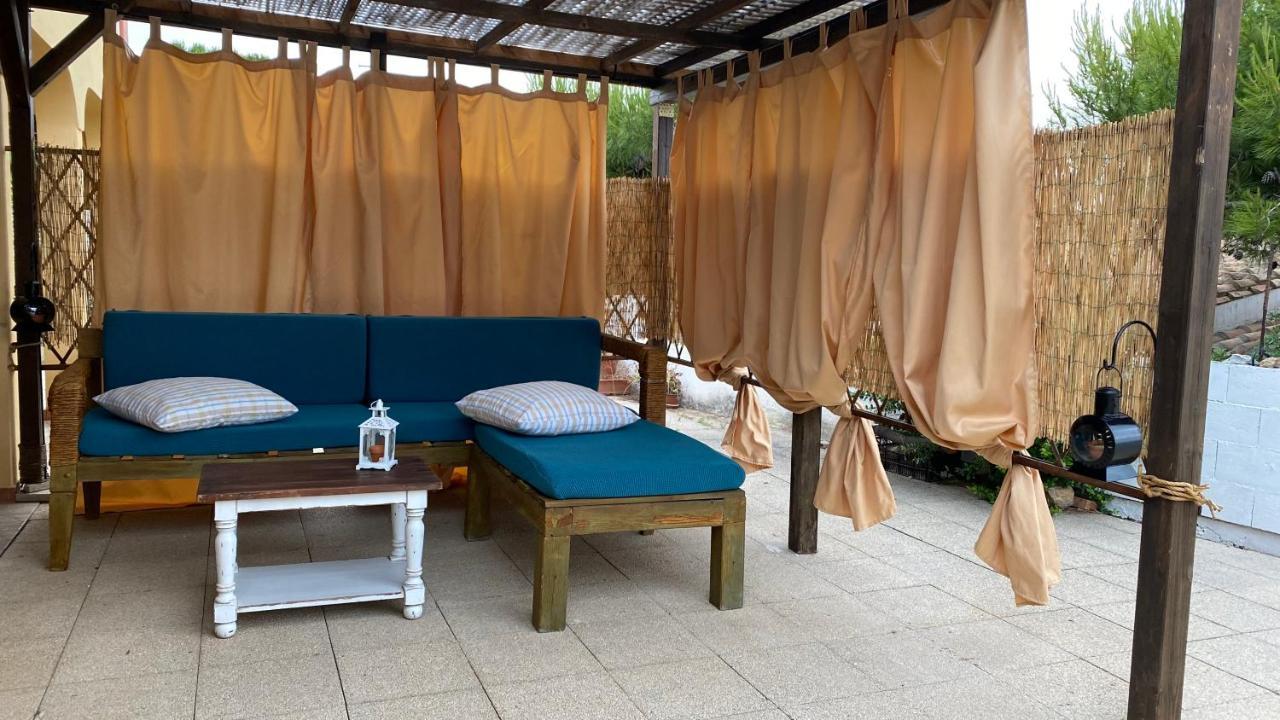 Apartamento La Casa Di Stefania Porto Pino Exterior foto